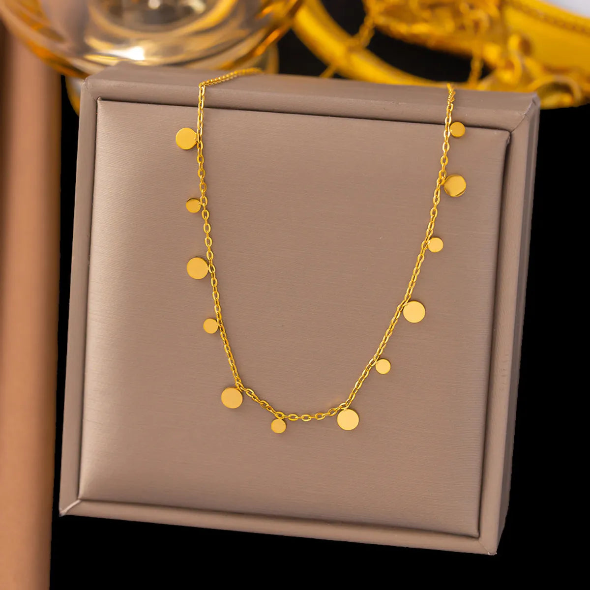 Commute Solid Color Titanium Steel Plating Gold Plated Necklace