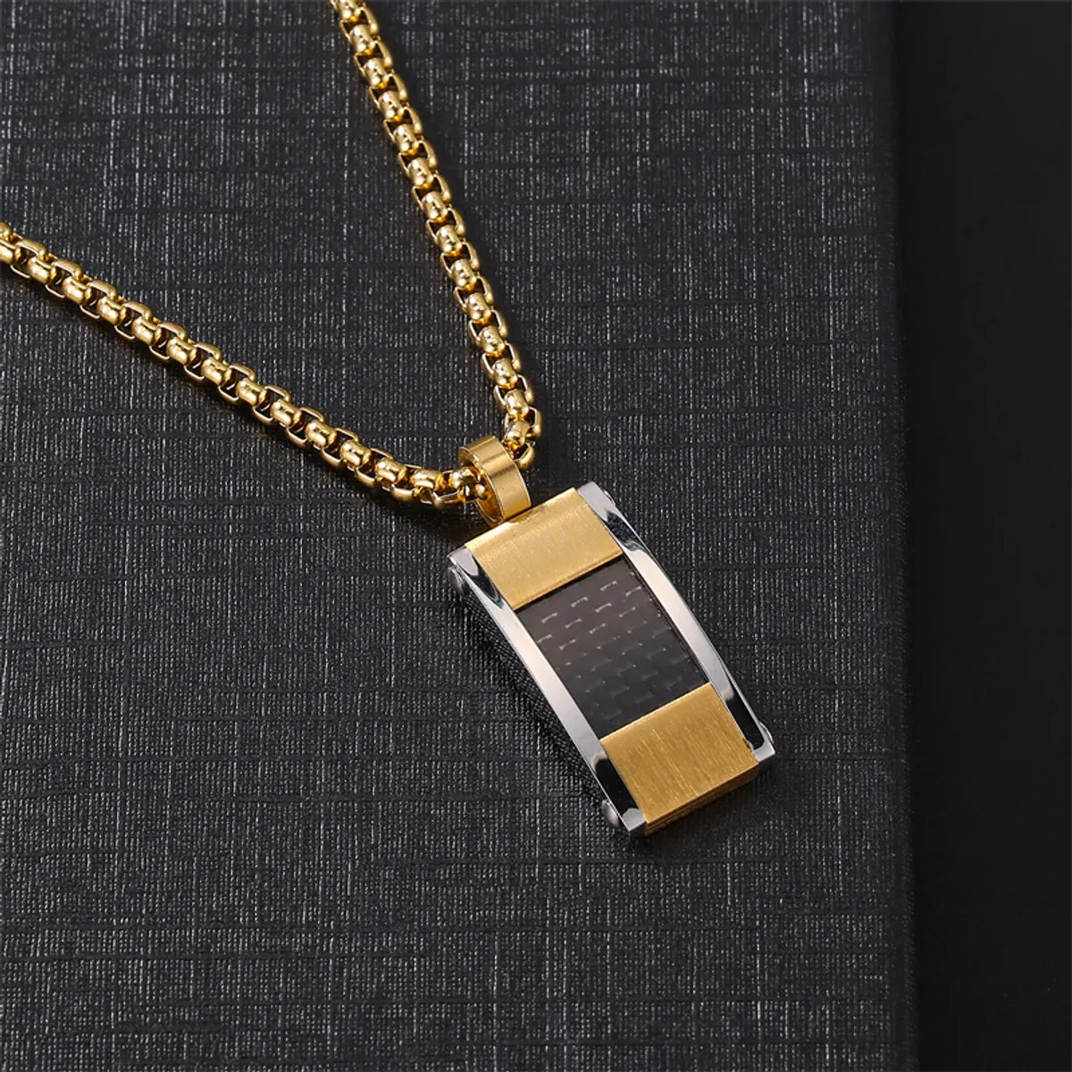 Commute Square Stainless Steel Polishing Plating 18k Gold Plated Men'S Pendant Necklace