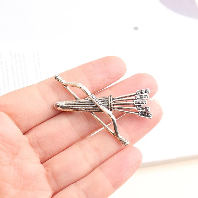 Cool Style Bow And Arrow Alloy Inlay Rhinestones Unisex Brooches