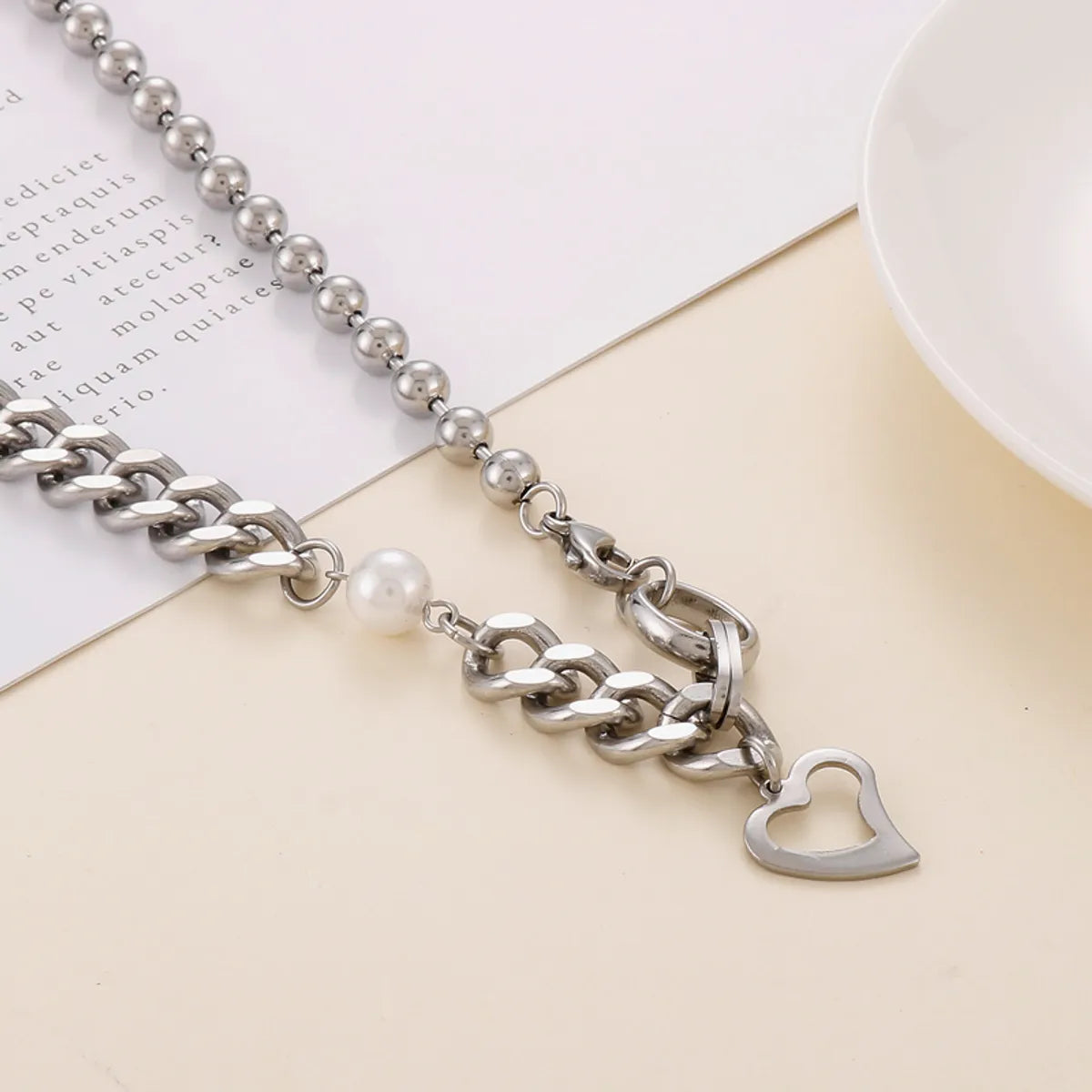 Cool Style Heart Shape Stainless Steel Inlay Artificial Pearls 18k Gold Plated Necklace