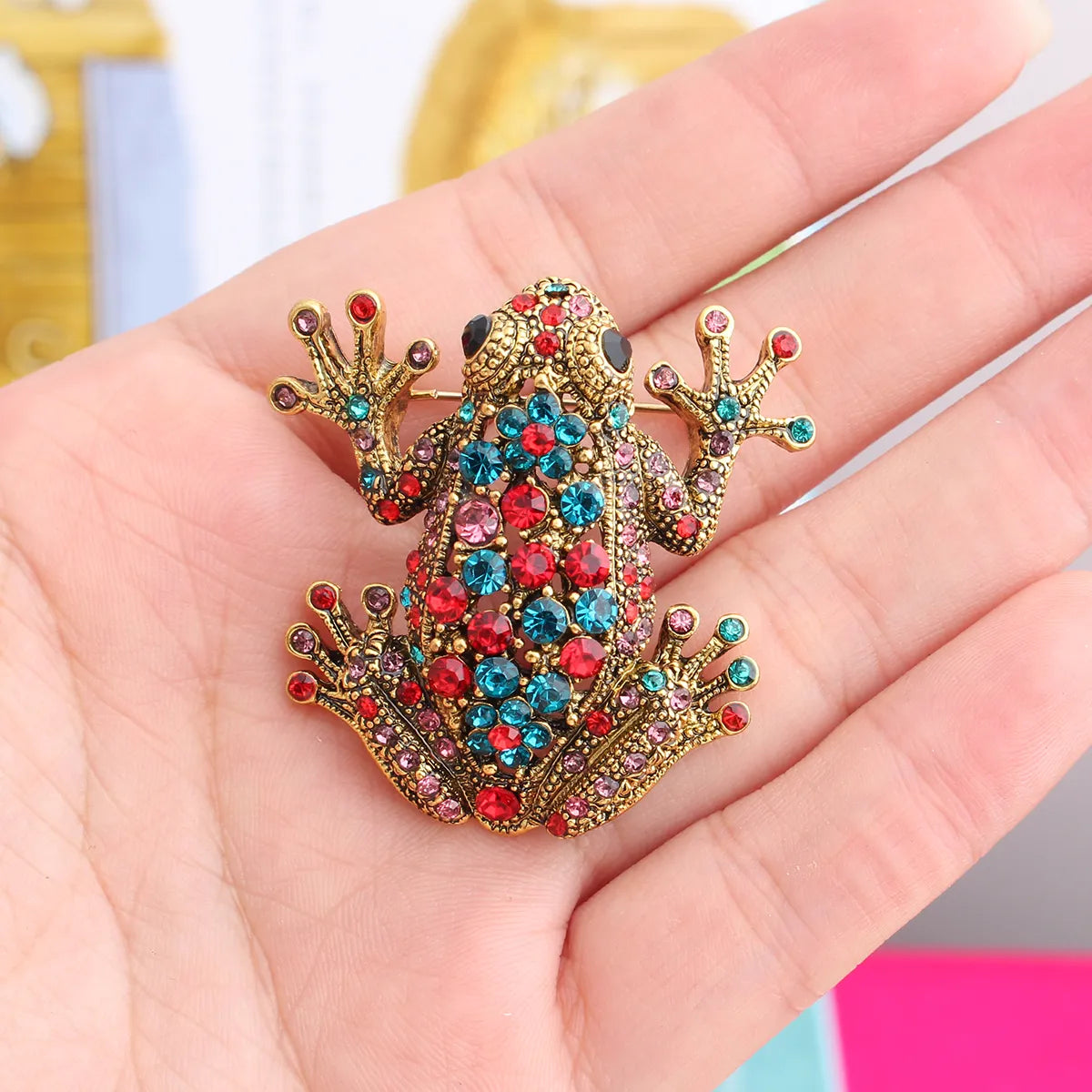 Cool Style Shiny Animal Frog Alloy Inlay Rhinestones Unisex Brooches