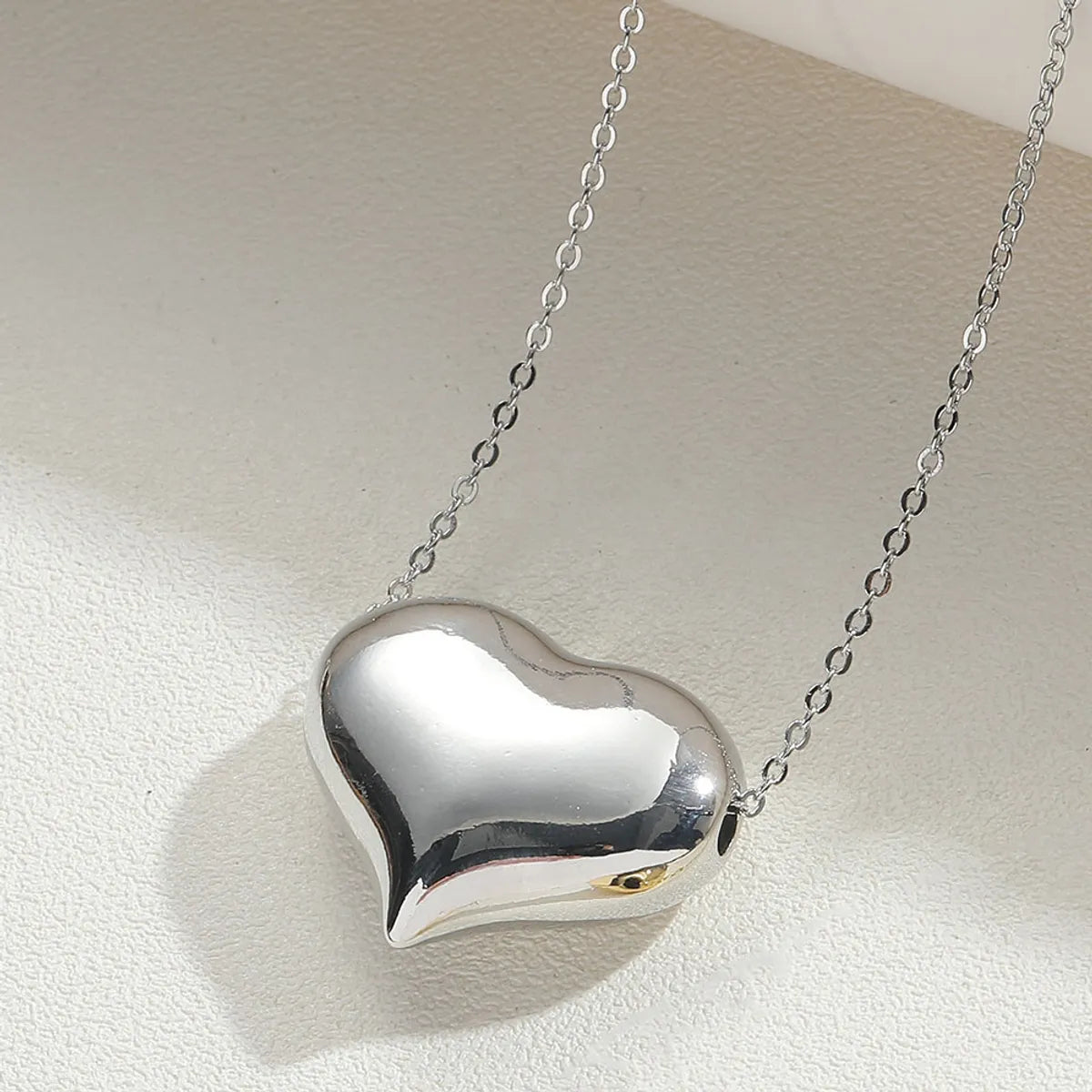 Copper 14K Gold Plated Simple Style Inlay Heart Shape Zircon Pendant Necklace