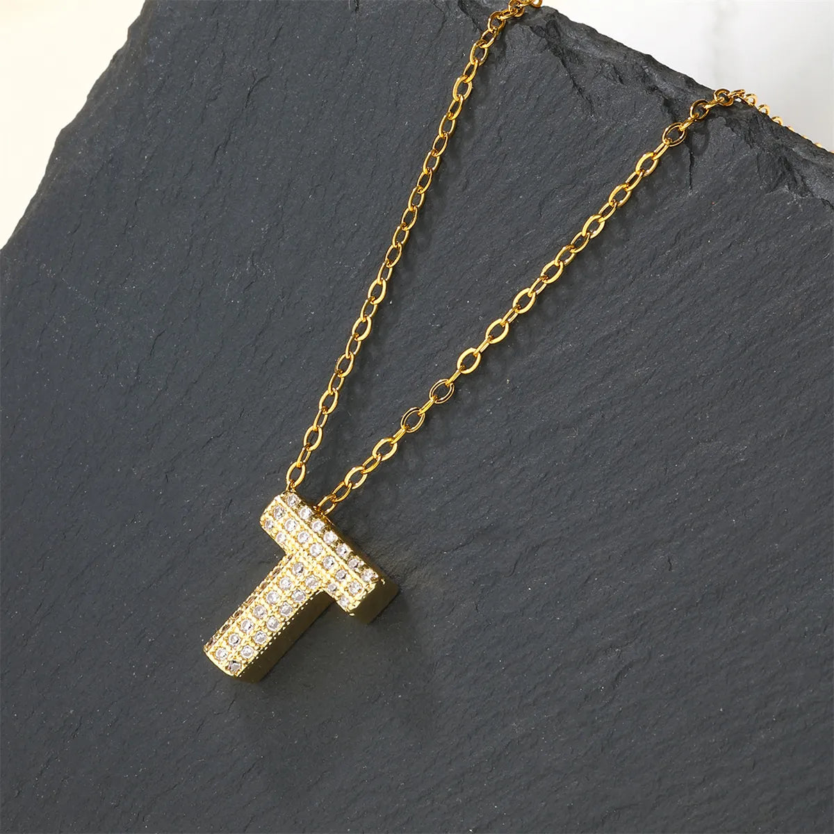 Copper 18K Gold Plated Casual Simple Style Inlay Letter Zircon Pendant Necklace