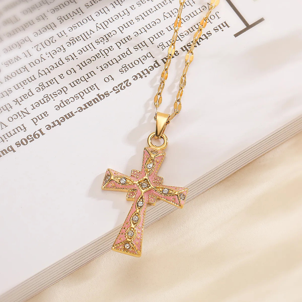 Copper 18K Gold Plated Classic Style Commute Enamel Plating Inlay Cross Zircon Pendant Necklace