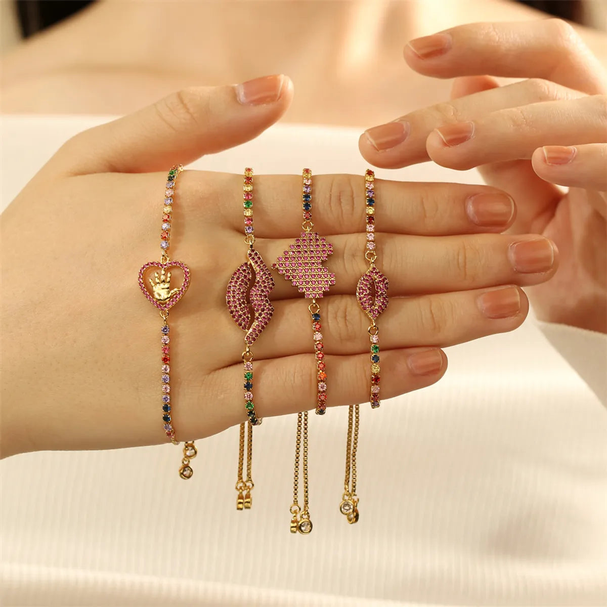 Copper 18K Gold Plated IG Style Simple Style Commute Lips Gesture Heart Shape Inlay Zircon Bracelets