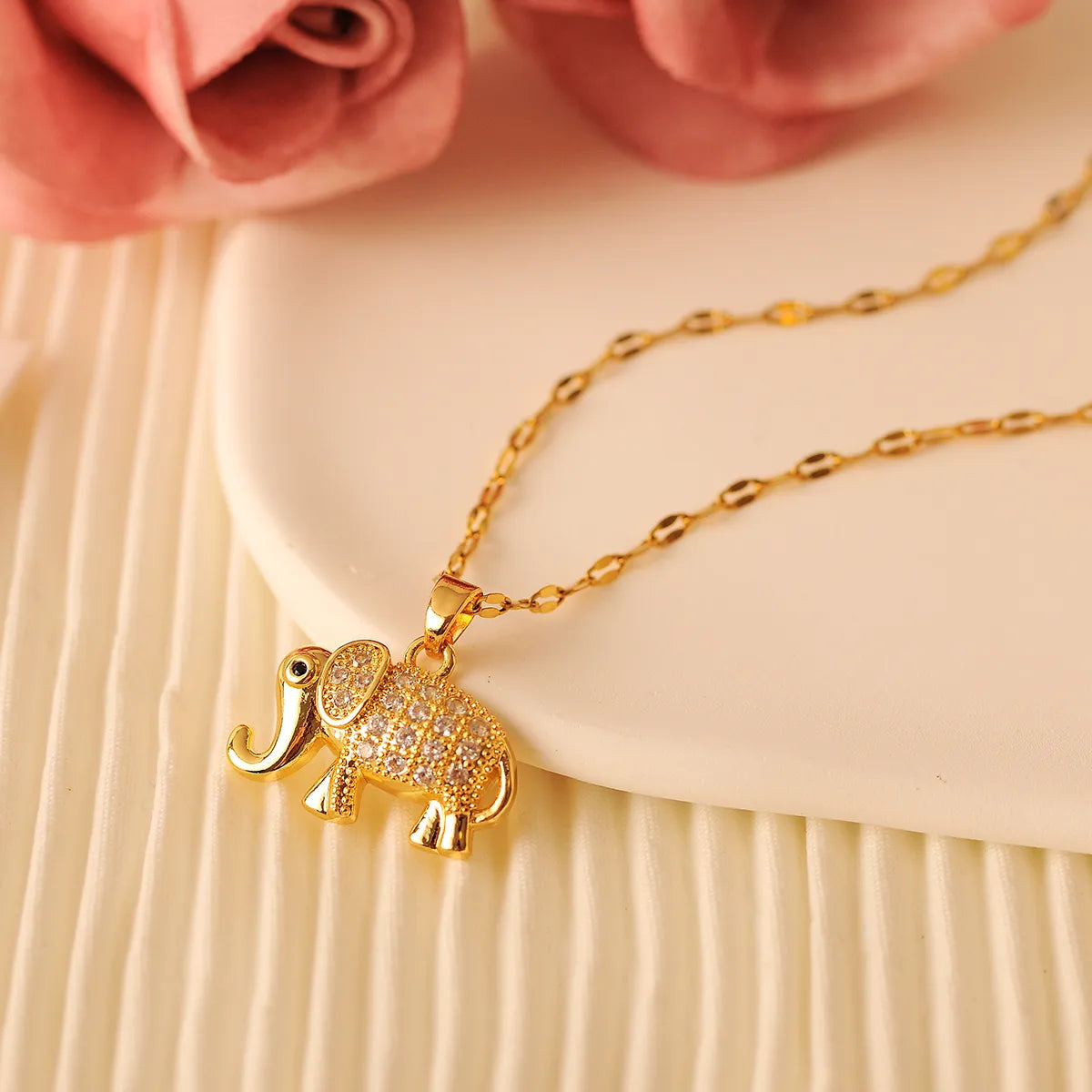 Copper 18K Gold Plated Simple Style Classic Style Plating Inlay Elephant Zircon Pendant Necklace