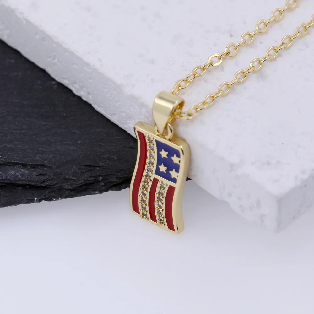 Copper 18K Gold Plated Simple Style Classic Style Plating Inlay National Flag Star Heart Shape Zircon Pendant Necklace