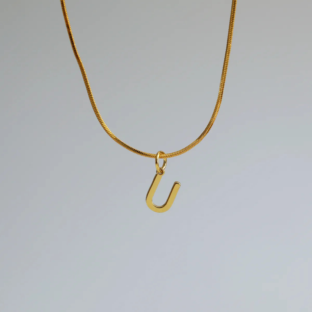 Wholesale Simple Style Commute Letter Copper 18K Gold Plated Pendant Necklace