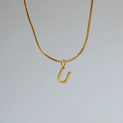 Wholesale Simple Style Commute Letter Copper 18K Gold Plated Pendant Necklace