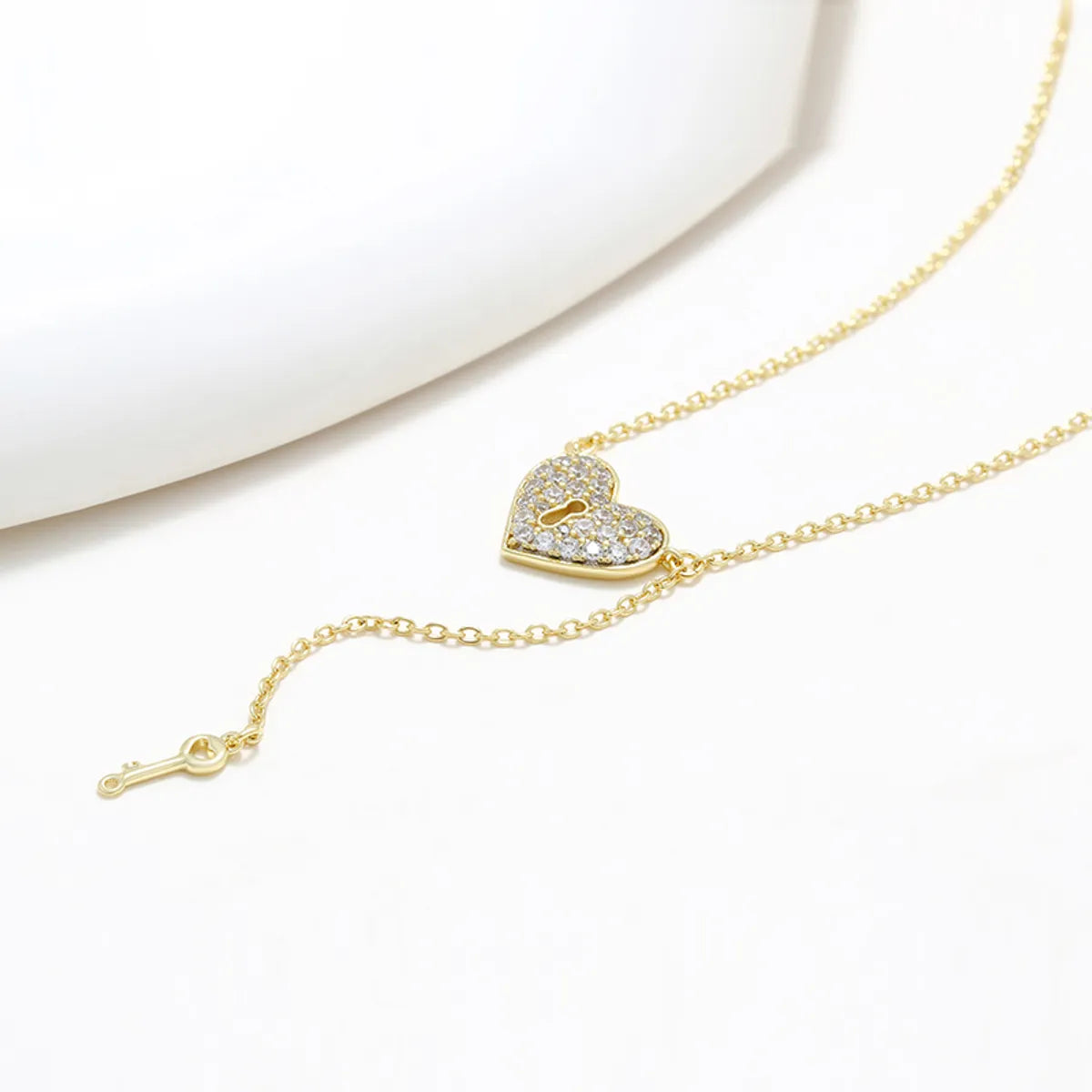 Copper 18K Gold Plated XUPING Simple Style Commute Plating Inlay Heart Shape Artificial Gemstones Pendant Necklace