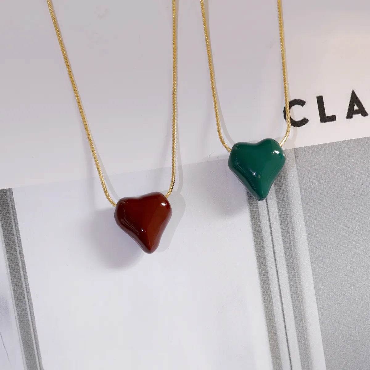 Copper Casual Simple Style Heart Shape Enamel Pendant Necklace