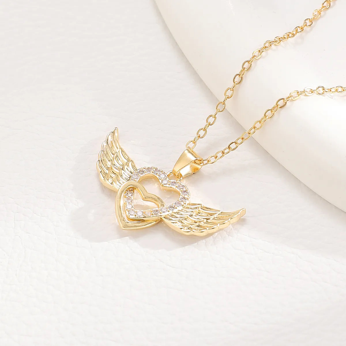 Copper Casual Simple Style Heart Shape Wings Pendant Necklace