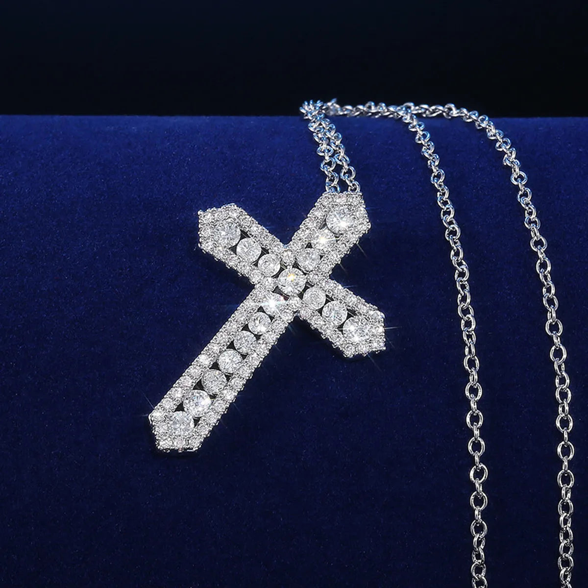 Copper Full Inlaid Zircon Fashion Cross Pendant Necklace Wholesale