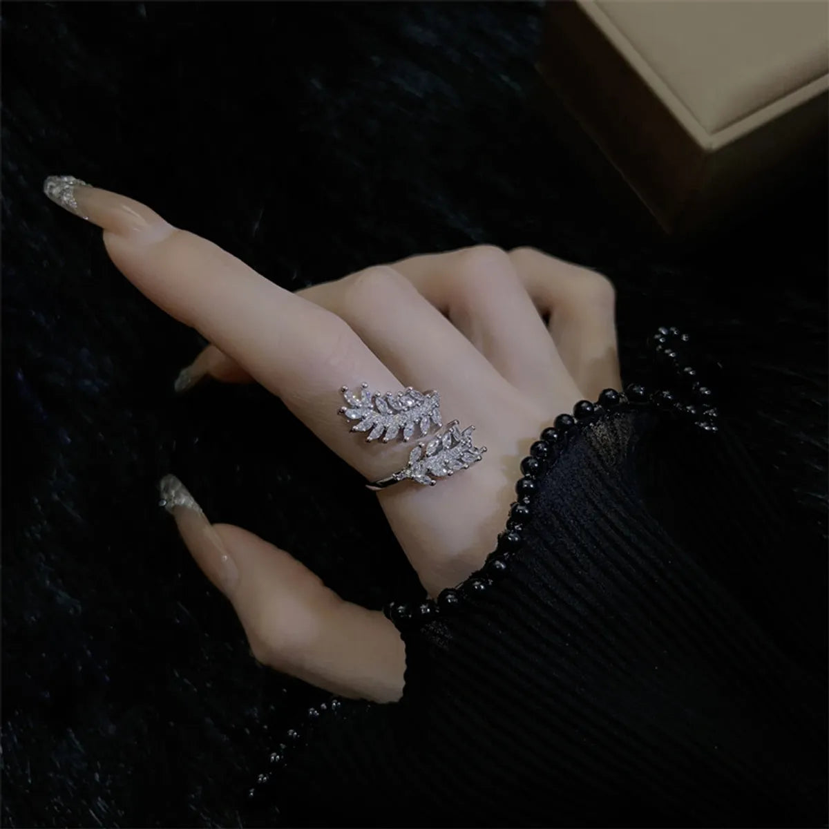 Copper IG Style Lady Modern Style Plating Feather Open Rings