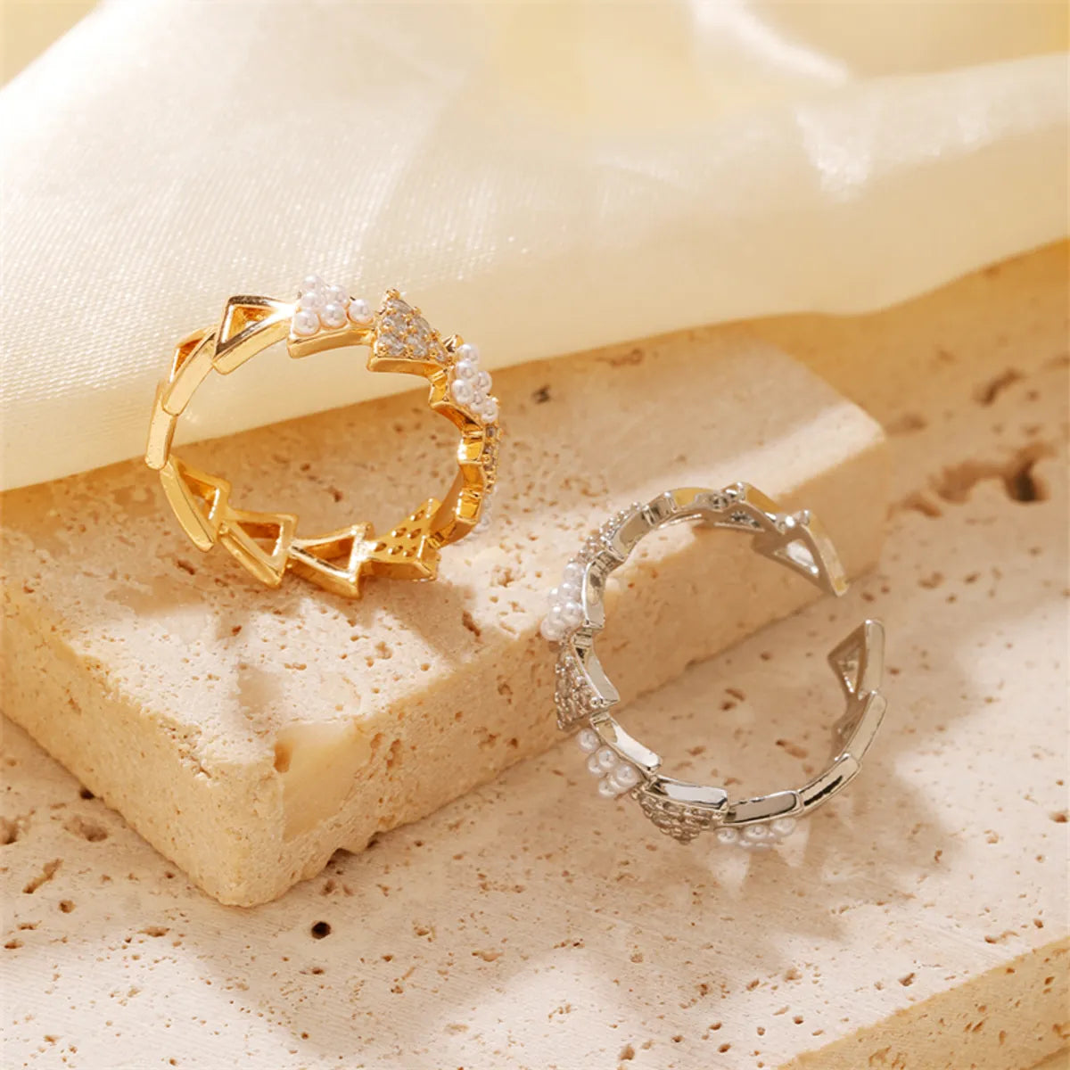 Copper K Gold Plated Rhodium Plated Casual Elegant Irregular Inlay Triangle Artificial Pearls Open Rings