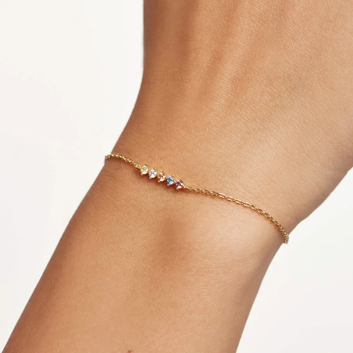 Copper Simple Style Classic Style Solid Color Inlay Zircon Bracelets