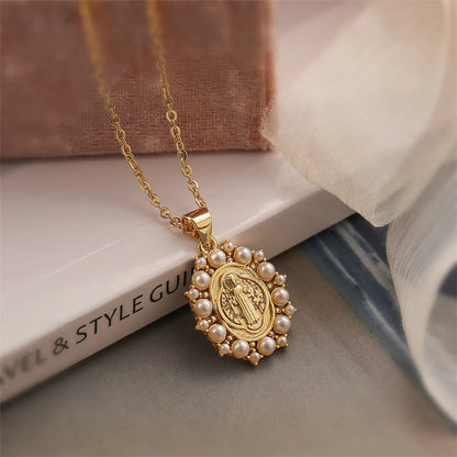 Copper Simple Style Plating Inlay Human Oval Pearl Zircon Pendant Necklace