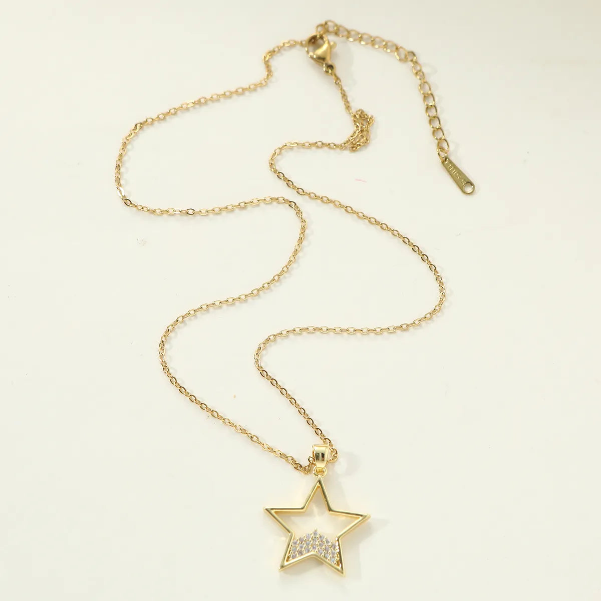 Copper Simple Style Star Inlay Zircon Pendant Necklace