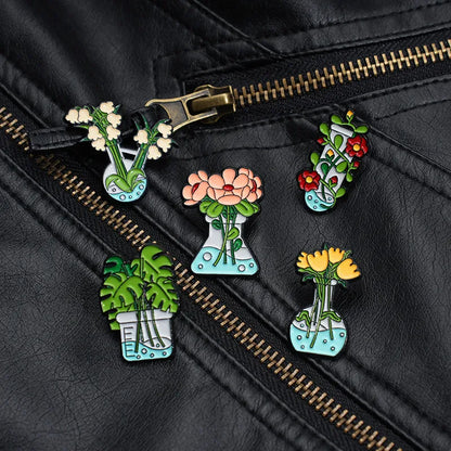 Cowboy Style Sweet Artistic Plant Flower Vase Alloy Stamping Stoving Varnish Plating Unisex Badge Brooches Collar Pin