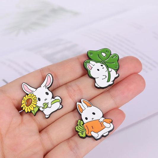 Creative Cartoon Cute Little White Rabbit Alloy Brooch