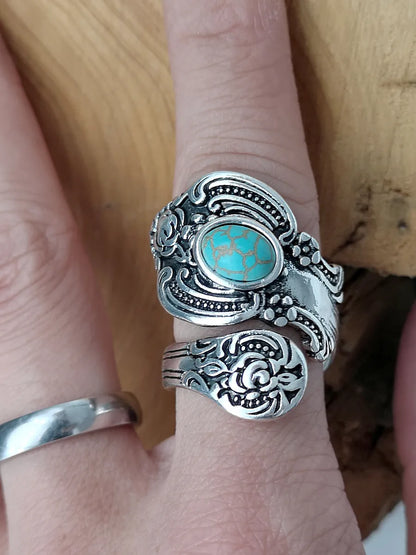 Creative Flower Rose Carved Exaggerated Retro Turquoise Ring Wholesale