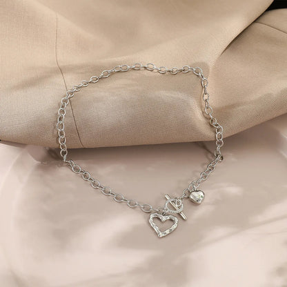 Creative Hollow Heart Pendant Necklace Female Trendy Ot Buckle Collarbone Chain