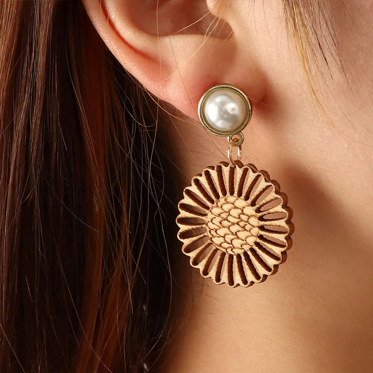 Creative Personality Sunflower Hollow Wood Retro Earrings Jewelry