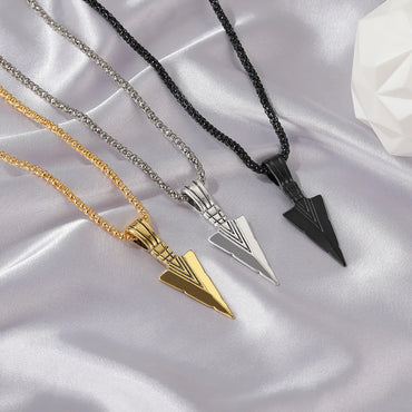 Creative Triangle Spearhead Exaggerated Metal Arrow Pendant Necklace