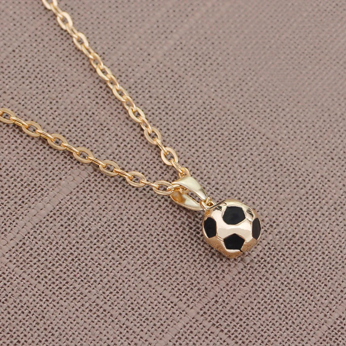 Creative World Cup Football Pendant Sweater Chain Necklace Hot Selling Necklace Women Wholesale Nihaojewelry