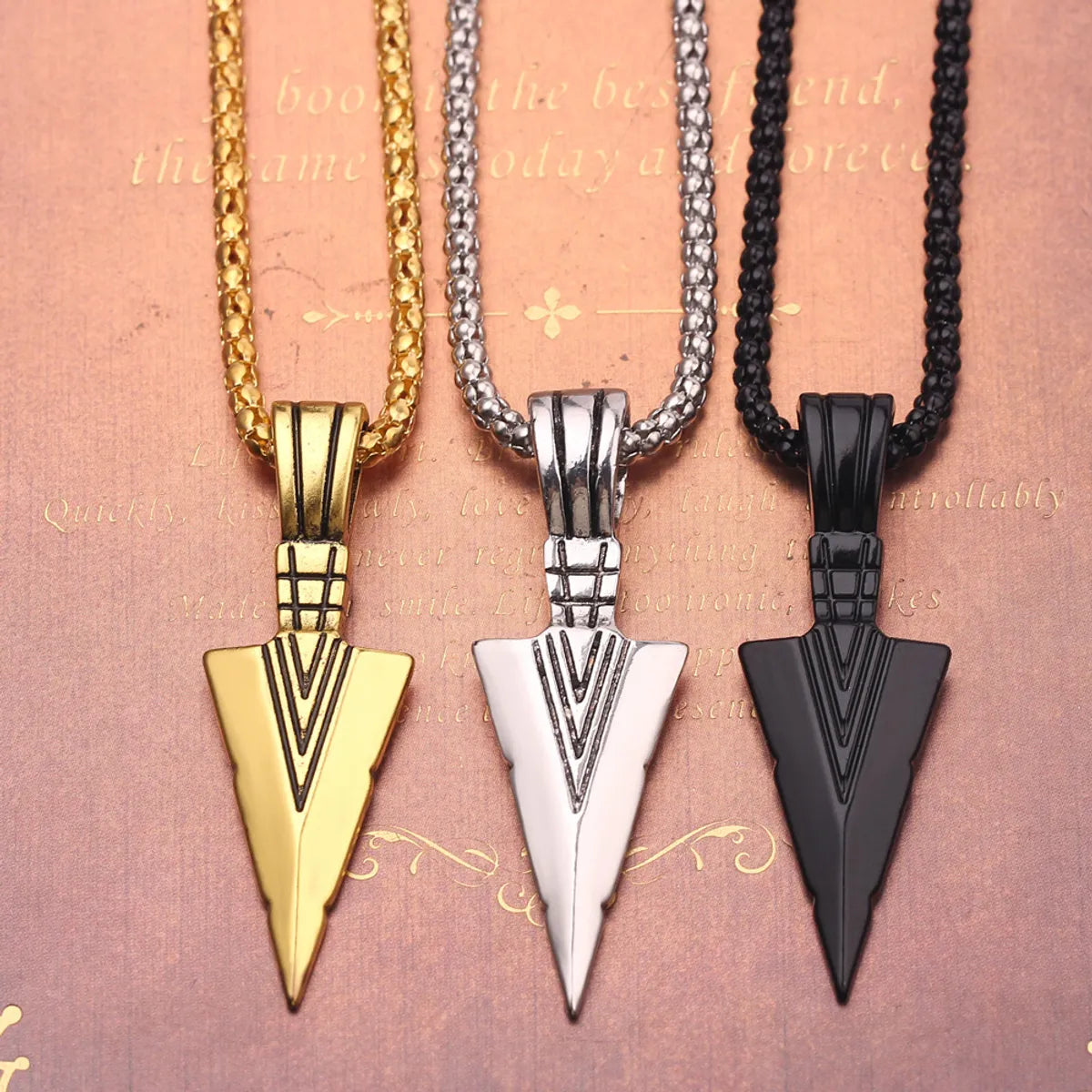 Cross-border European And American Personalized Triangle Spearhead Men's Necklace Retro Arrow Necklace Pendant Accessories