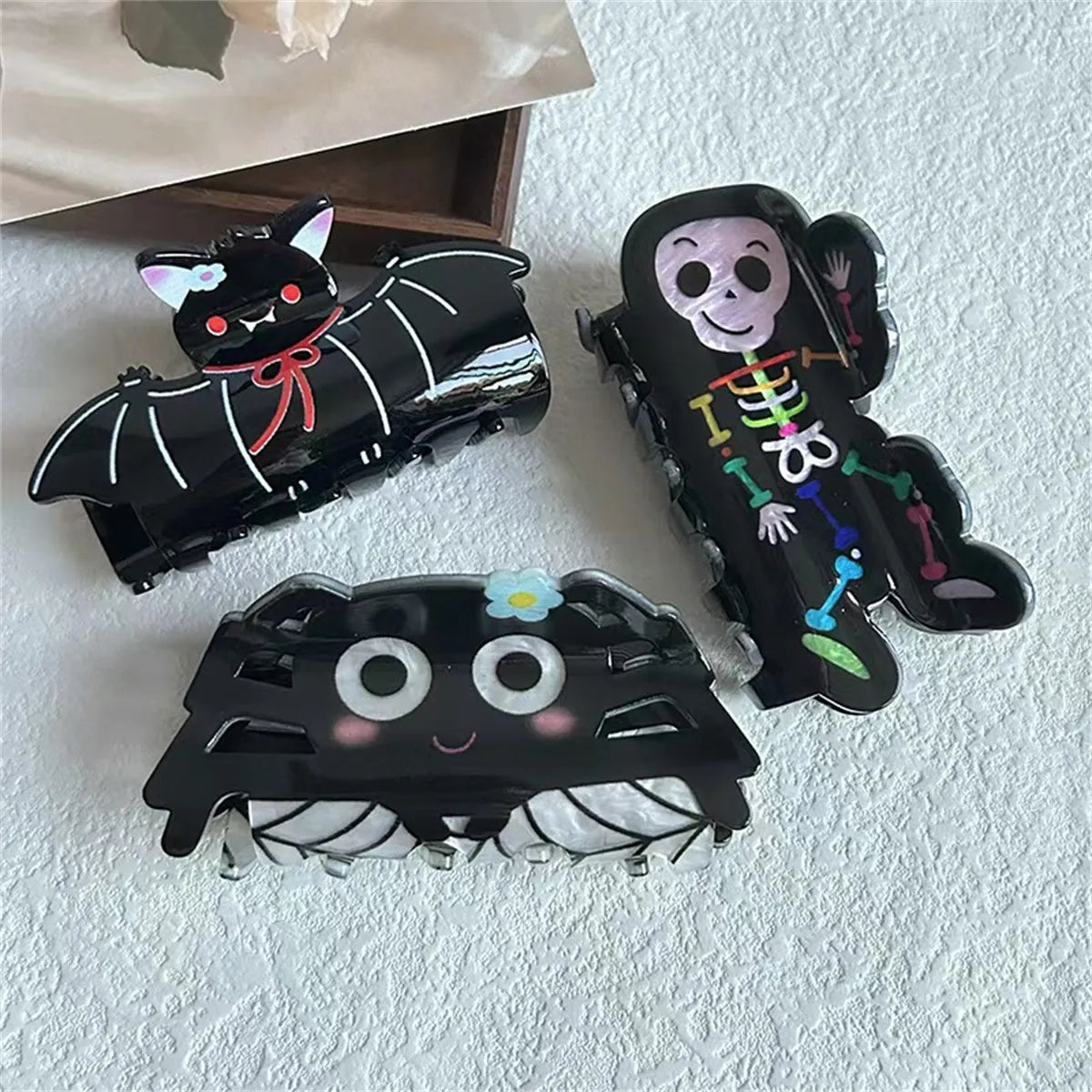 Hot Halloween Headwear Funny Devil Bat Wings Skull Hand Hairpin Pressing Hairpin Headband Grab Clip