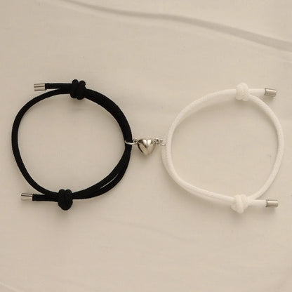 New Hand-In-Hand Suction Hand Rope Hand Rope Men And Women Wishing Stone Love Magnet Couple Bracelet Pair