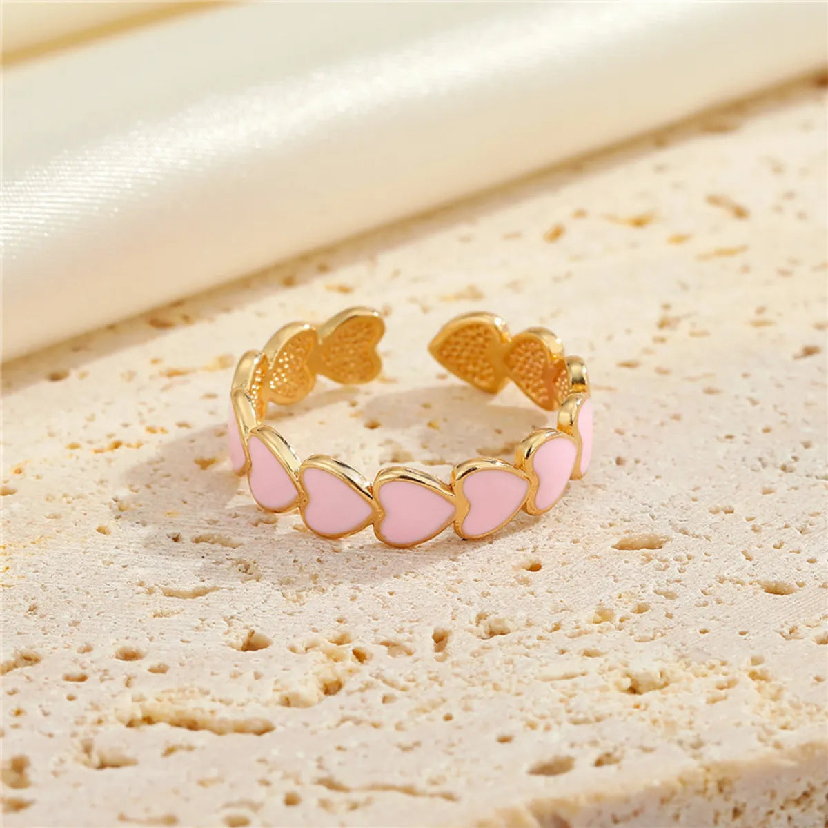 Cross-Border New Jewelry Simple Red Pink Love Heart Surround Ring Opening Adjustable Index Finger Ring