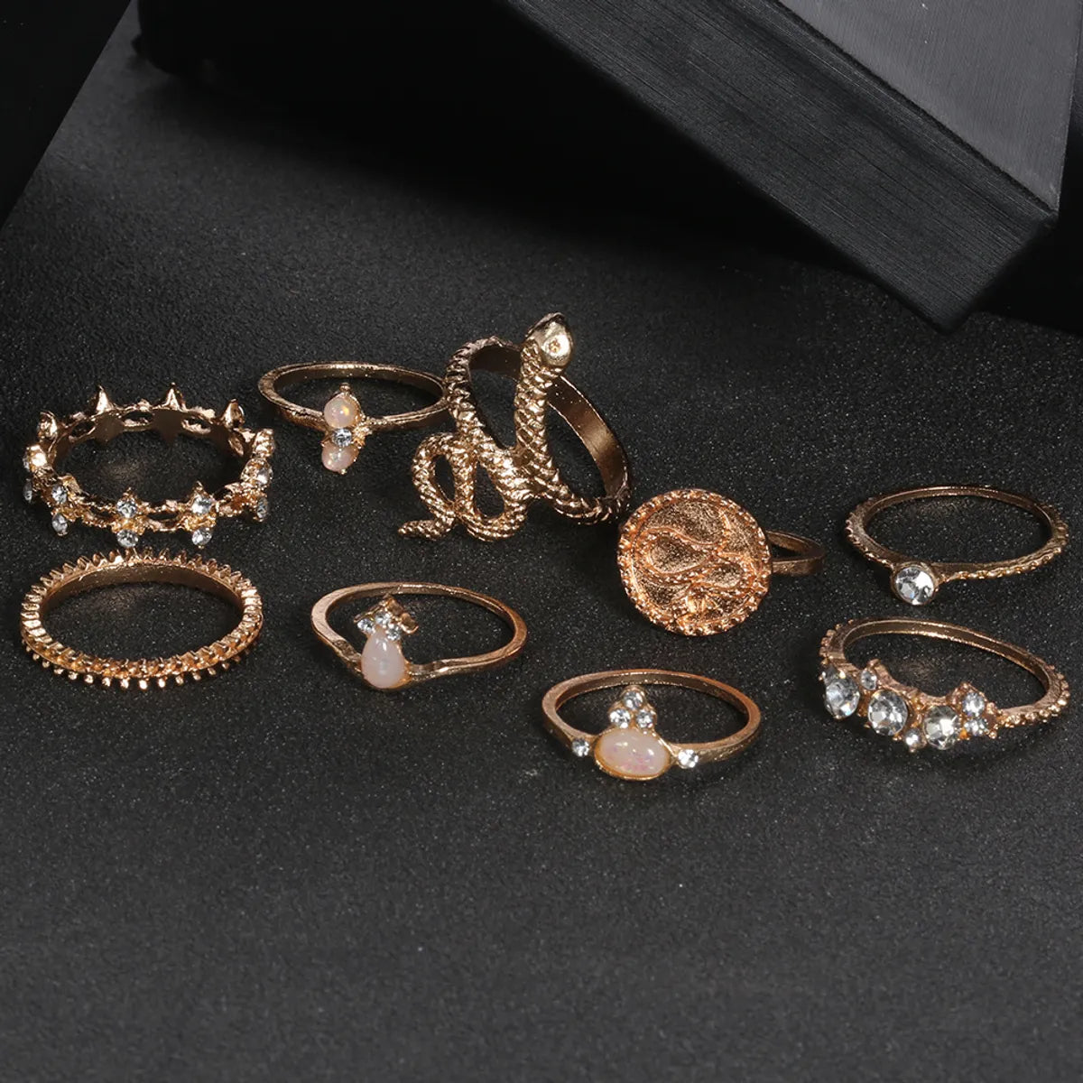 Cross-border New Ring Set Fashion Geometric Snake-shaped Diamond Leaf Ring Tail Ring 9-piece Set