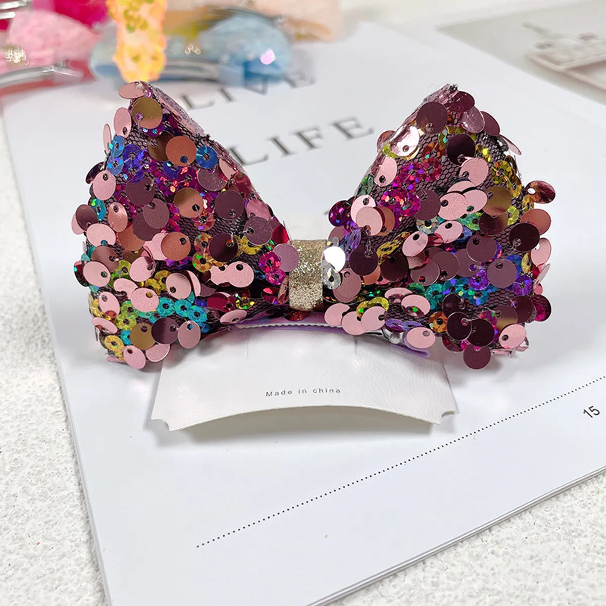 Cute Bow Knot Sequin Hair Clip 1 Piece