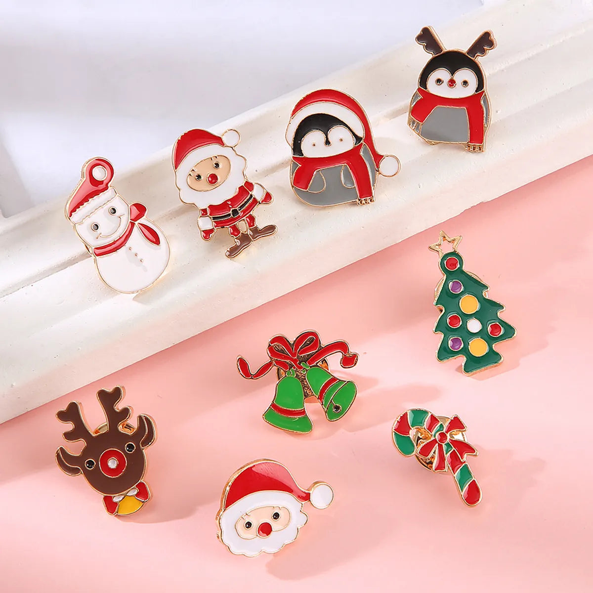 Cute Cartoon Character Santa Claus Elk Zinc Alloy Plating Unisex Brooches