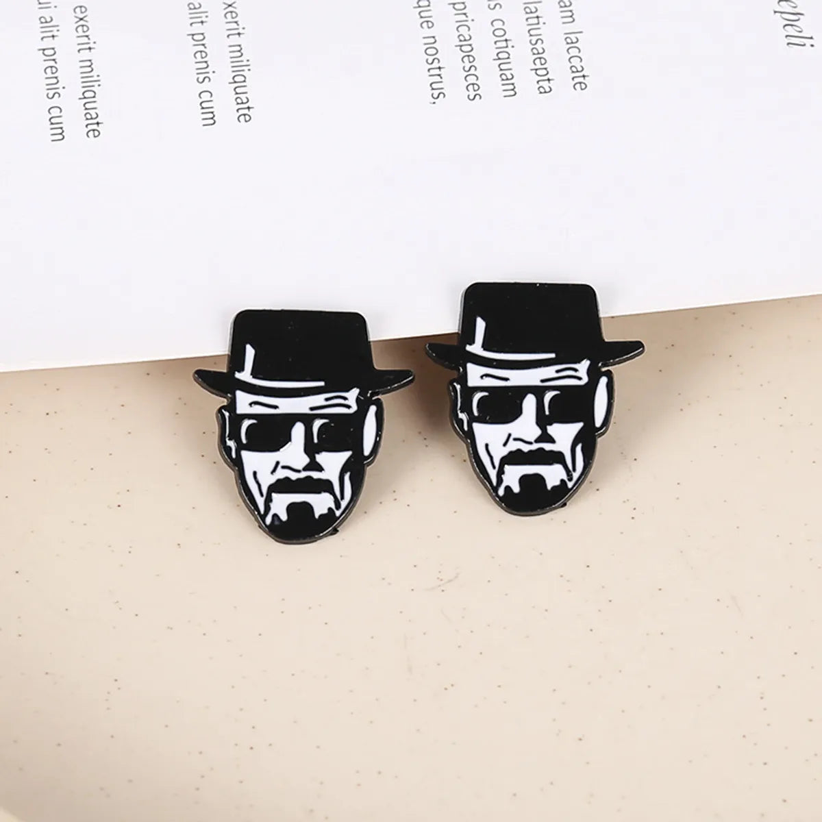 Cute Cartoon Character Shape Black White Alloy Brooch