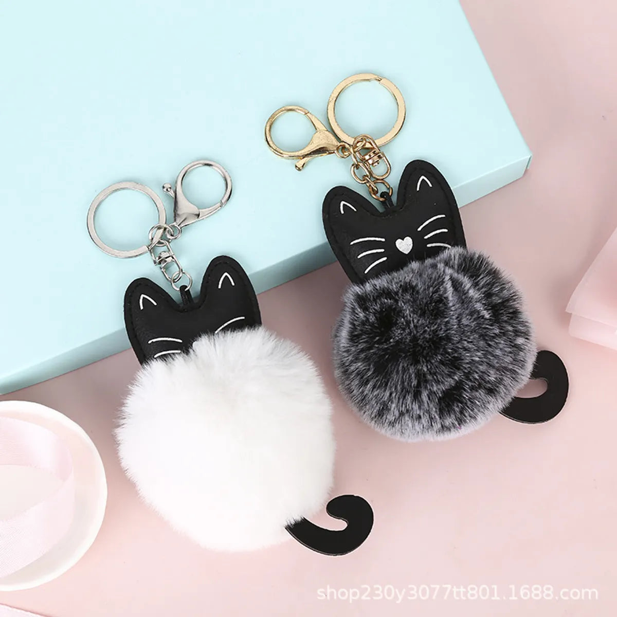 Cute Cat Metal Keychain