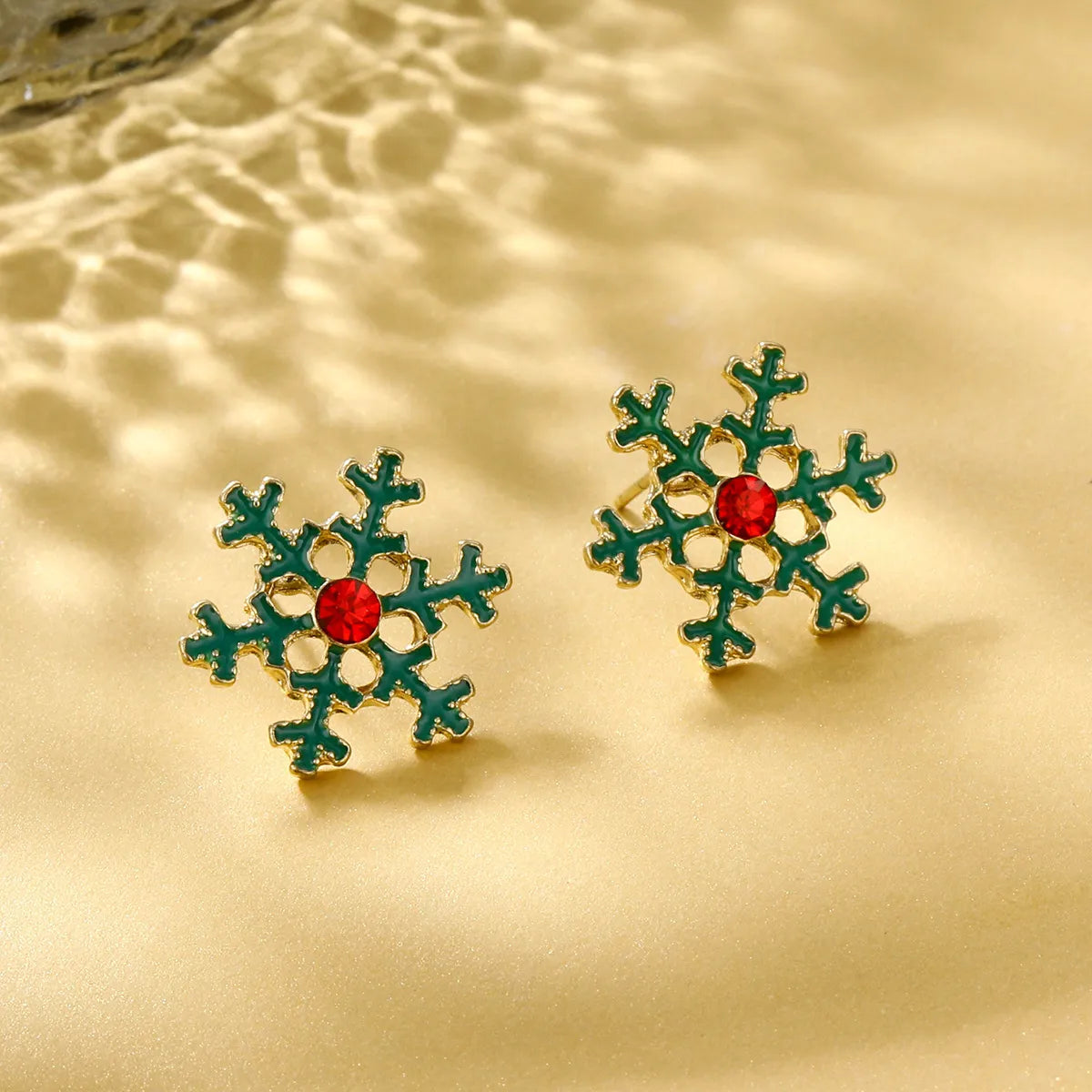 1 Pair Cute Christmas Tree Santa Claus Snowflake Inlay Alloy Rhinestones Ear Studs