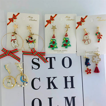 Cute Christmas Tree Snowman Alloy Inlay Artificial Gemstones Artificial Pearls Women'S Drop Earrings 1 Pair