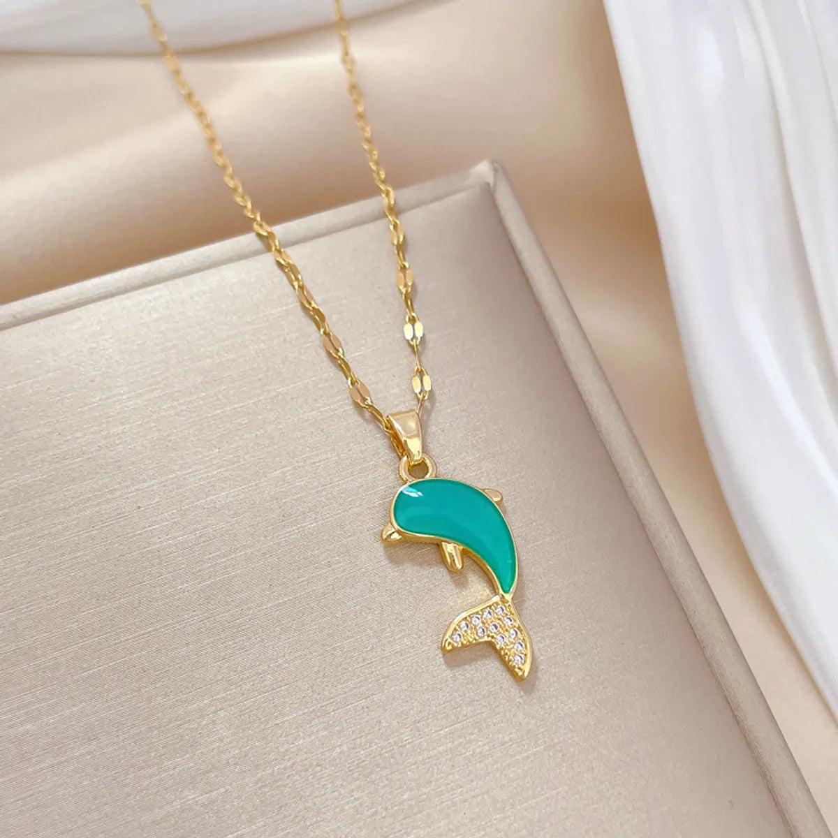 Cute Dolphin Stainless Steel Copper Enamel Plating Inlay Rhinestones Pendant Necklace