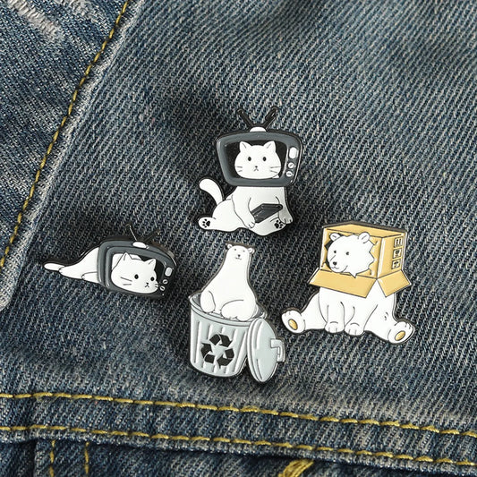 Cute Geometric Polar Bear Cat Alloy Stoving Varnish Brooches