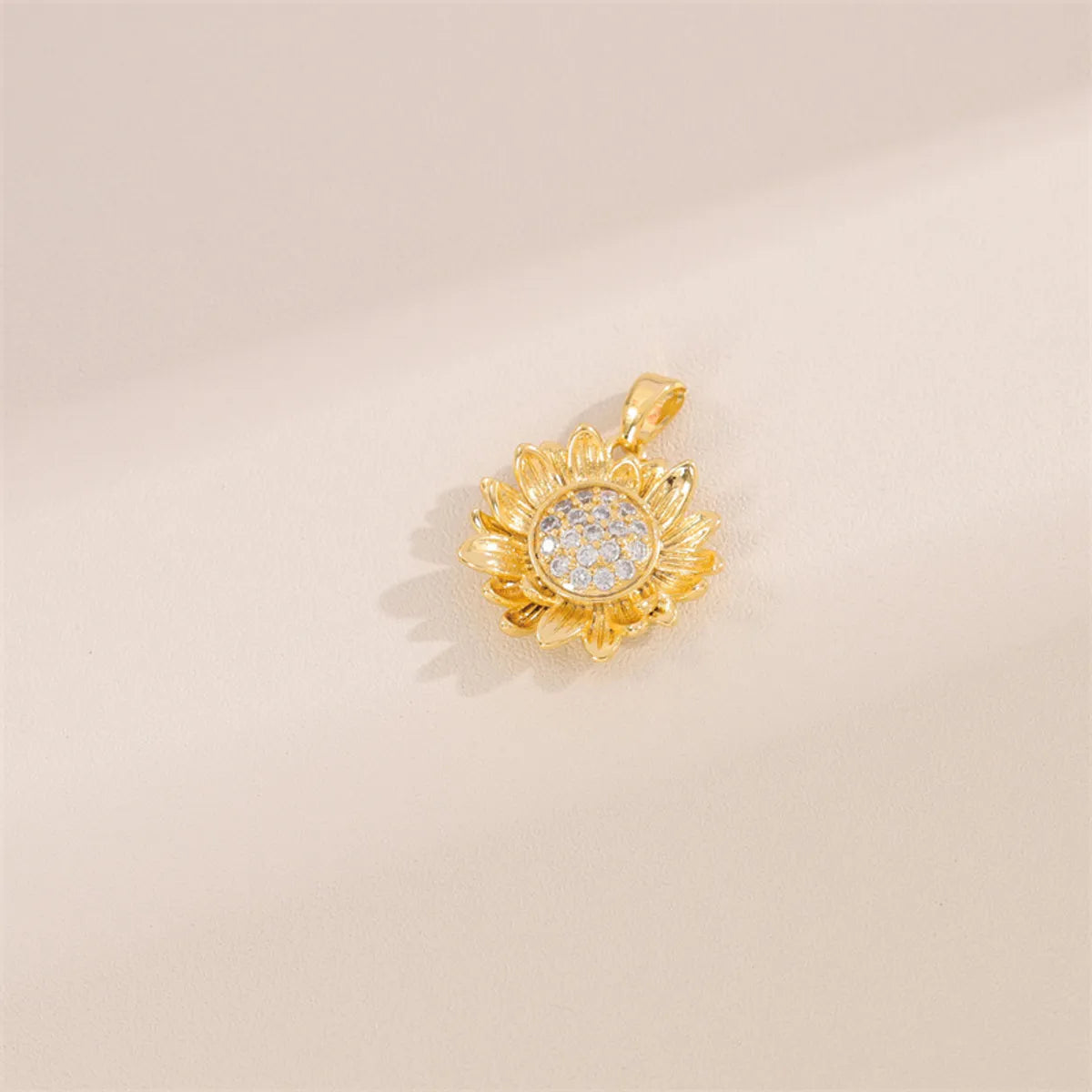 Wholesale Cute Handmade Shiny Sunflower Leaves Heart Shape Brass Plating Inlay 18K Gold Plated Zircon