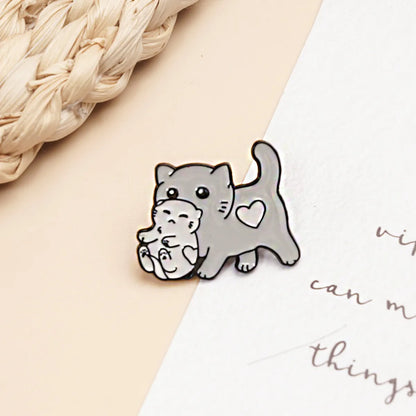 Cute Heart Shape Cat Metal Unisex Brooches