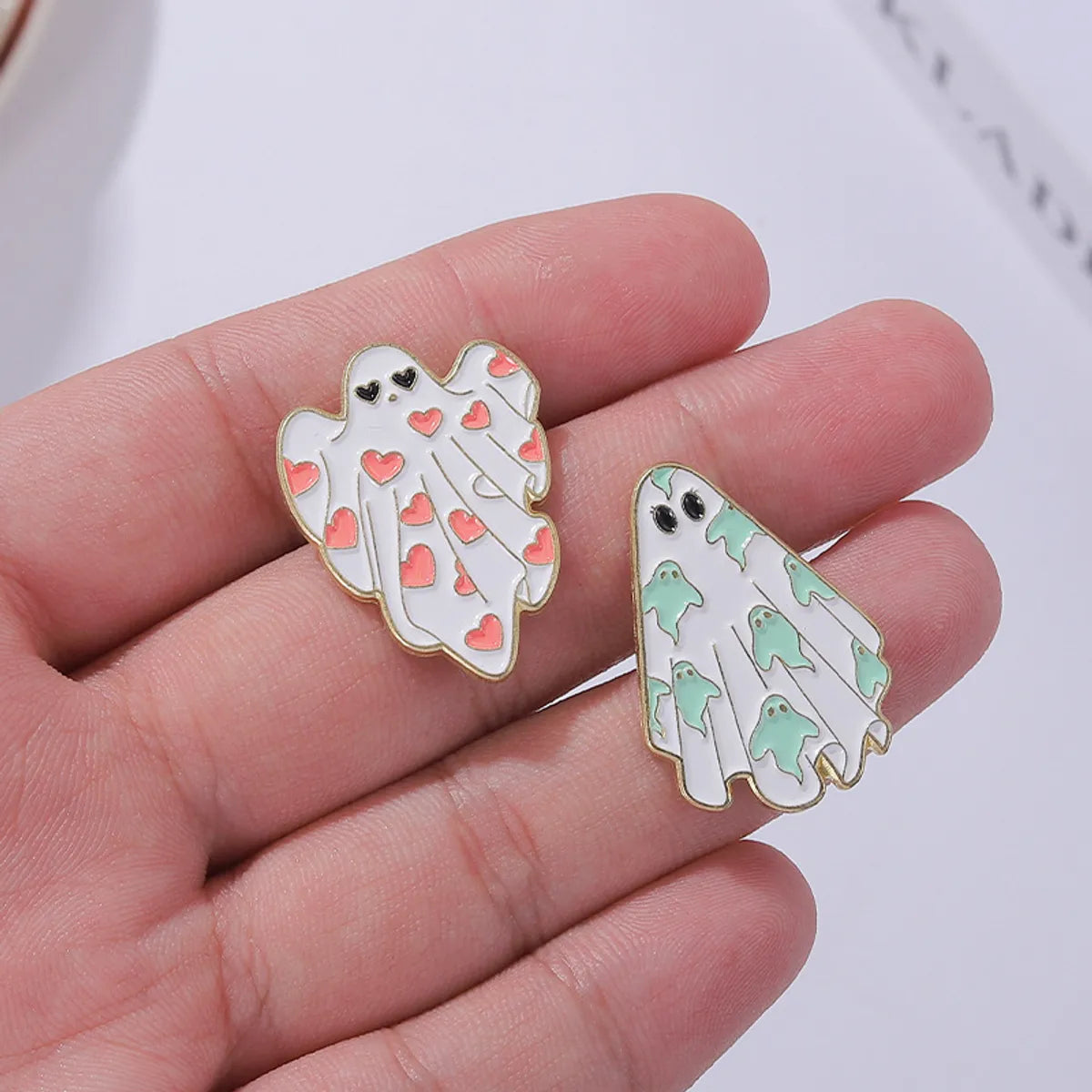 Cute Heart Shape Flower Ghost Alloy Plating Unisex Brooches