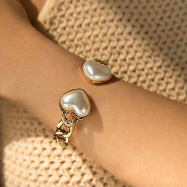 Cute Heart Shape Pearl Alloy Wholesale Bangle