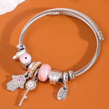 Cute Lady Sweet Palm Key Alloy Inlay Rhinestones Women'S Bangle