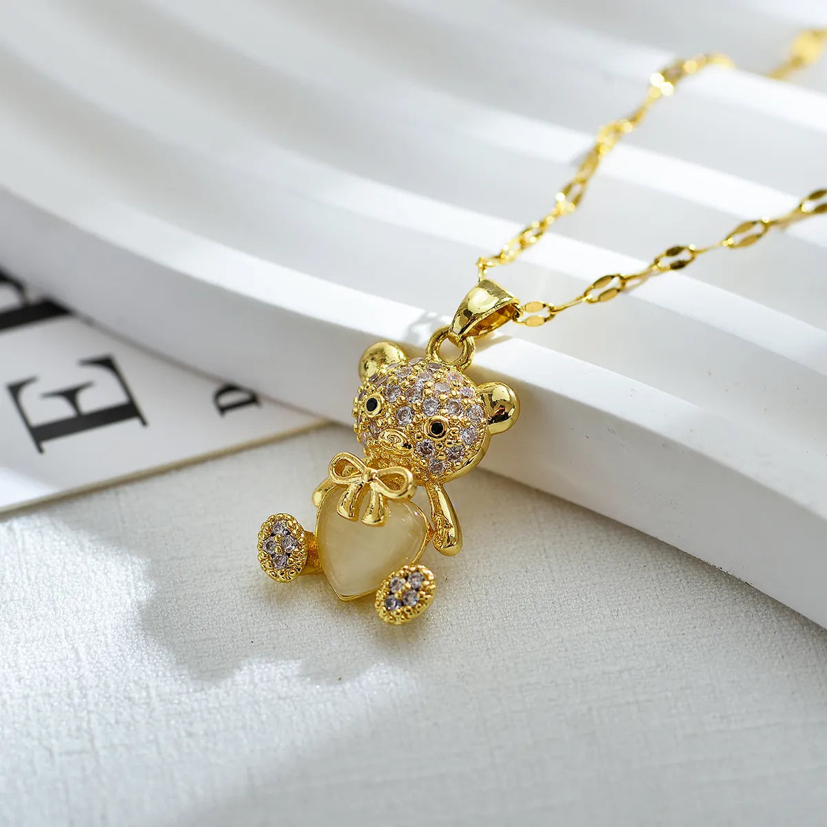 Cute Little Bear Titanium Steel Copper Plating Inlay Zircon 18k Gold Plated Pendant Necklace