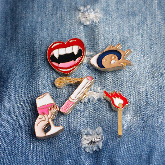 Cute Novelty Cartoon Alloy Enamel Unisex Brooches