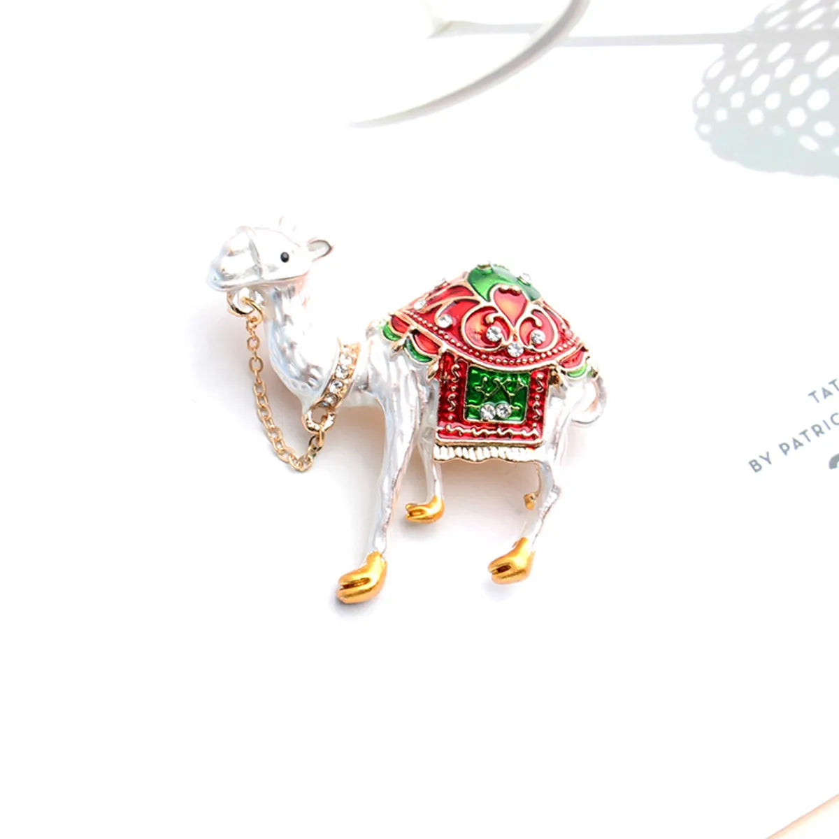 Cute Novelty Streetwear Animal Alloy Inlay Artificial Gemstones Women'S Brooches